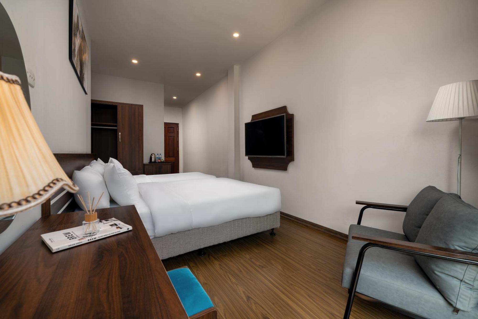Astoria Hanoi Hotel & Travel Ngoại thất bức ảnh